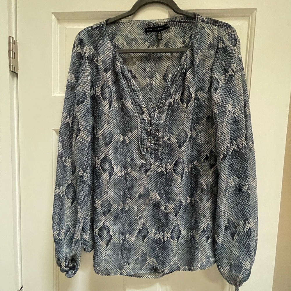 White House Black Market Gray Black Tie Front Long Sleeve Blouse